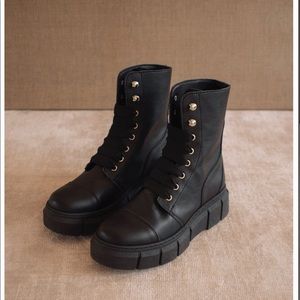 Brand NEW! ALOHA’s Can Can Black Combat Boots